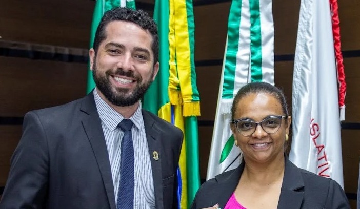 Tiago Almeida e Beth Leal: O Silêncio Fala Mais Alto