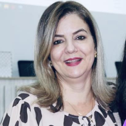 Cascavel Exige a Exoneração: Márcia Baldini Já Passou do Tempo!