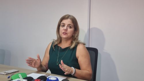 Contagem Regressiva para a Exoneração de Márcia Baldini!