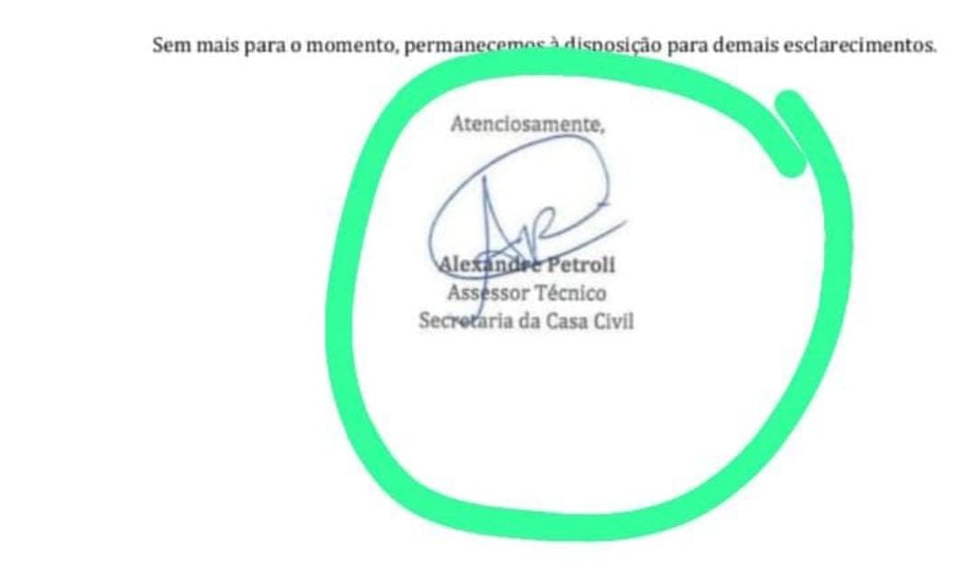 Assinatura Questionável: O Que Alexandre Petroli Está Fazendo na Resposta da Câmara?