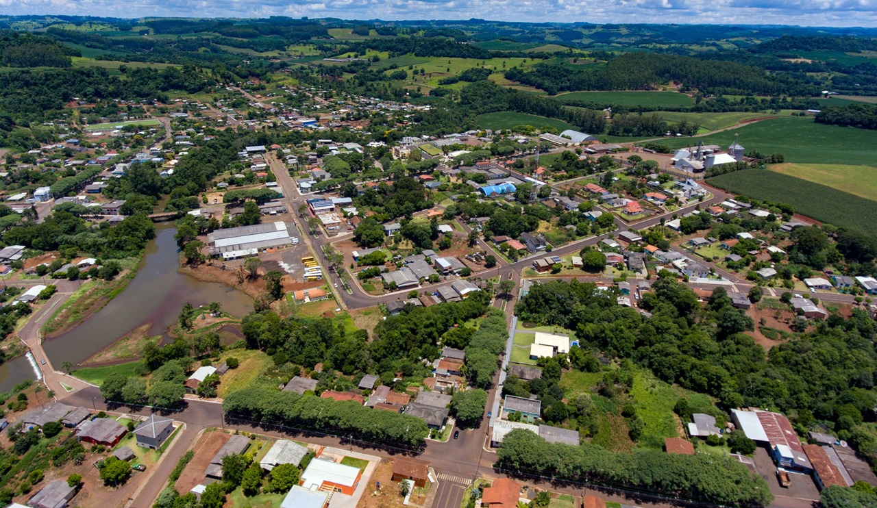 6 casas, 75 mil exames ou remédios: O que os R$ 604 mil gastos em diárias poderiam fazer por Sulina